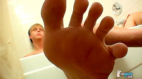 Horny Jock Cock Worship - Marcus Mojo And Colby Bonds