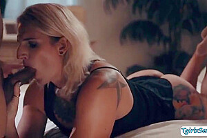 Horny Ts Stepsis Summer Sucks Stepbro - Summer Raine, On The Couch And Draven Navarro