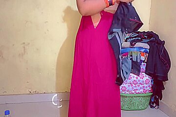 2  Hot Indian Stepmom Got Good Fucked By Stepson After Shower
