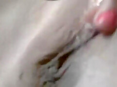 Hot Mature Lady Spreads And Plays With Pussy