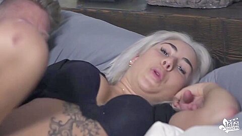 Hot & Passionate First Time Casting Fuck With Lusty Canadian Minx Laurie