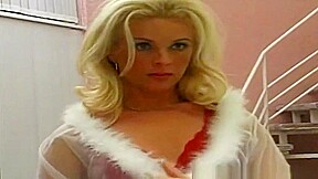 Hot buxomy girl got jammed in the ass