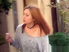 Hot japanese babe pisses in public alley