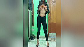 Hotgirl 1984