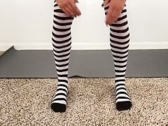 How To Twerk - Booty Pop - Beginner Tutorial