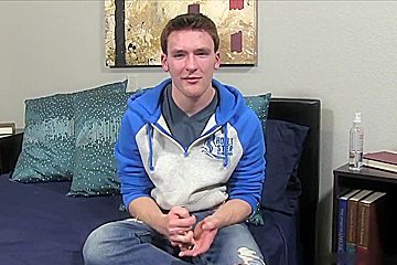 Ian Dempsey Busts A Nut