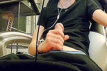 Ignoring You While I Masturbate