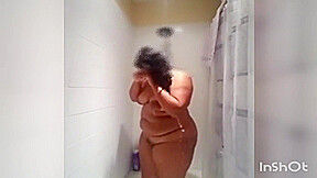Indian Sexy Hot Milf Bhabi Show Big Boobs And Big Ass