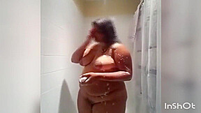Indian Sexy Hot Milf Bhabi Show Big Boobs And Big Ass
