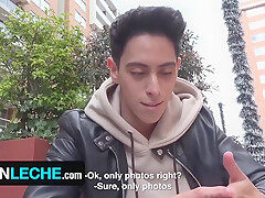 Inexperienced Straight Boy Nate Wayne Gets His Tight Asshole Stretched On Camera - Vincent Landi