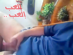 Iraqi Motherfucker on Gay Chat Wanks and Asks for Women
