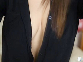 Isabella in Cut To The Cleavage - DownblouseJerk