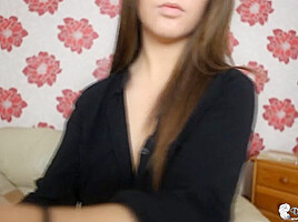 Isabella in Cut To The Cleavage - DownblouseJerk