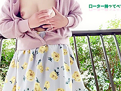 Japanese Amateur Masturbation In Balcony