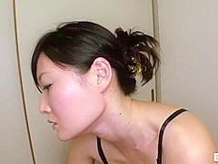Japanese Gorgeous Milf Rimming Video