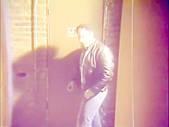 Jeffrey Hurst & Samantha McLaren hot vintage bathroom sex