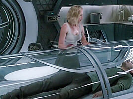 Jennifer Lawrence passengers