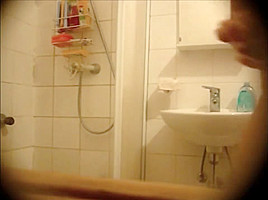 Jespionne ma voisine