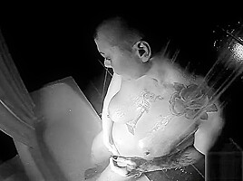 Jezebelle Bond gets steamy in the shower