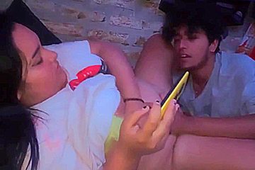 Jugando Free Fire Mientras Mi Amiga Me Mama
