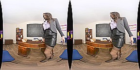 Kay G in Teacher's Pet - ZexyVR
