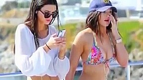 Kendall & Kylie Jenner Fap Challenge! college girl! BIKINI! WANK!