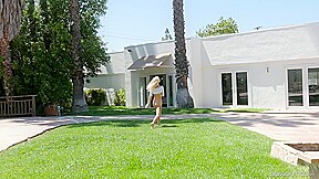 Kenzie Reeves - Gets Down To Suck