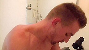 Kevin Zo Propose To Briccio To Fuck Him For Fun - CrunchFrenchBareback