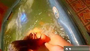 Kinky Bella Fucks In The Whirlpool