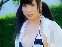 Kotora Mafune Appears In Her Debut Movie Teasing Hiding