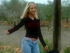 Krystal De Boor In Strandnixen Werden Hardcore Gefickt