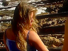 Krystal De Boor In Strandnixen Werden Hardcore Gefickt