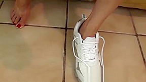 Lelu Love POV Footjob