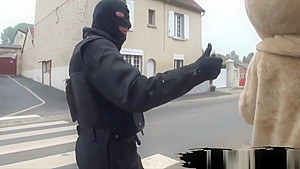 Leonarda se fait demonter le fion