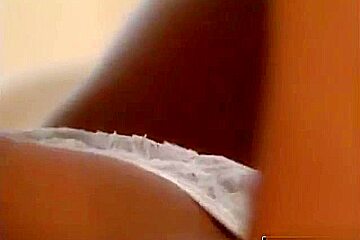 Lesbian Bombshells Sharing A Double-dildo