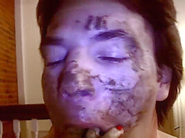 Lexi Sindel mud foot mouth