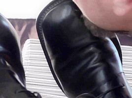 Licking shoes to be glossy by Foot Girls
