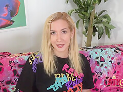 Lilith Moaningstar - Interview Session With Horny Model Talking About Sex And Fucking (behind The Scenes)