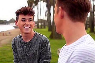 Live Cam, Hunter Graham And Wes Campbell In Introducing Bare Hunter