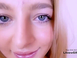Lusty teen 18+ With Tight Pussy Gets Big Jet Of Cum