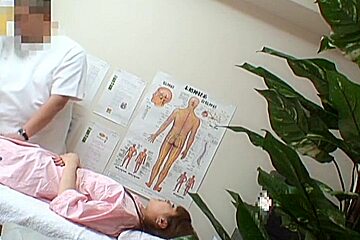 Massage shoots dirty man exploring Asian pussy