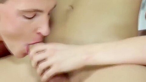 Massaged euopean twink gets cumshot