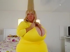 Massive Natural Tits On This Webcam Girl