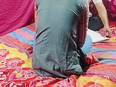 Master Sahab Ne Padhate Padhate Apne Jawan Sexy student 18+ Ke Dood Daba Diya