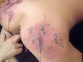 Mature gets medieval torture method and duck tape her pussy