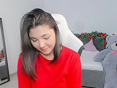 Mikkalove December 26 2023 Webcam