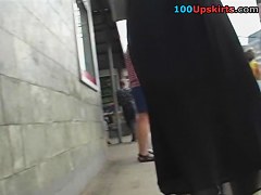 Mini kilt in subway