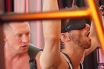 Mitch Matthews And Pierce Paris In Gets His Cock Sucked By Turning Him On
