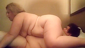 Mizz Kinzie rides husbands face