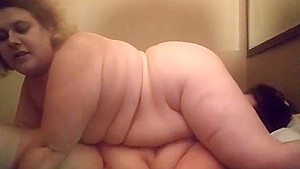 Mizz Kinzie rides husbands face
